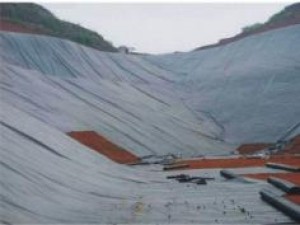 新疆和田裕泰尾礦處理施工現(xiàn)場(chǎng)